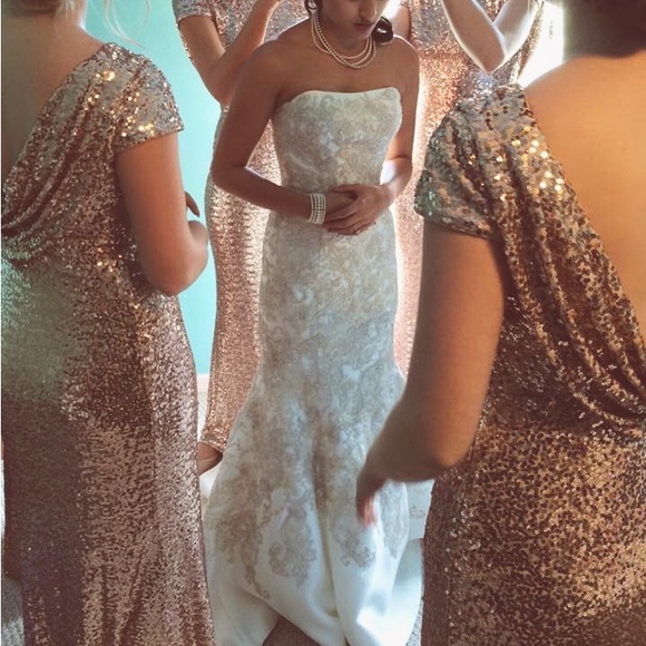 David’s Bridal Wedding Gown - Picture 4 of 4